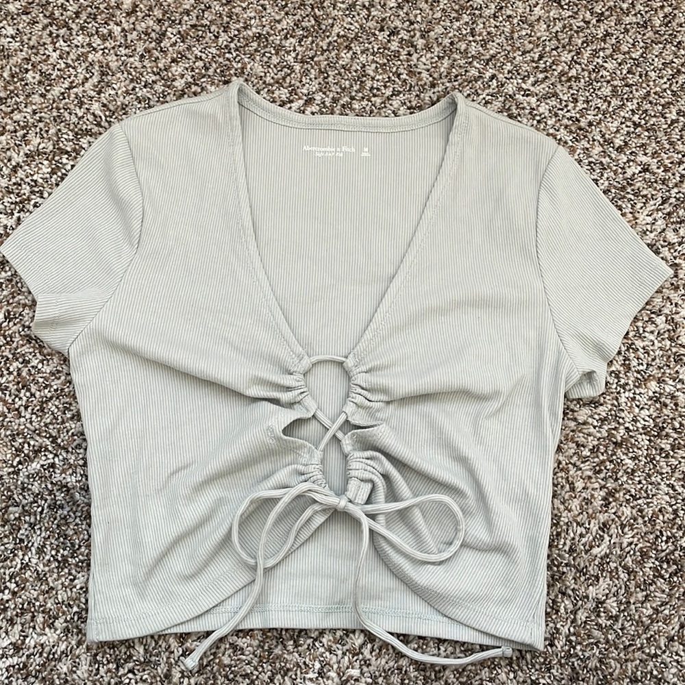 NWT Abercrombie&Fitch crop top